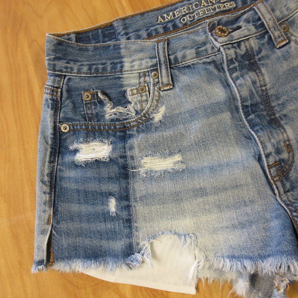 AMERICAN EAGLE Hi-Rise Festival Jean Shorts Sz 6 Frayed Hem Ripped Denim Jorts - Picture 4 of 15
